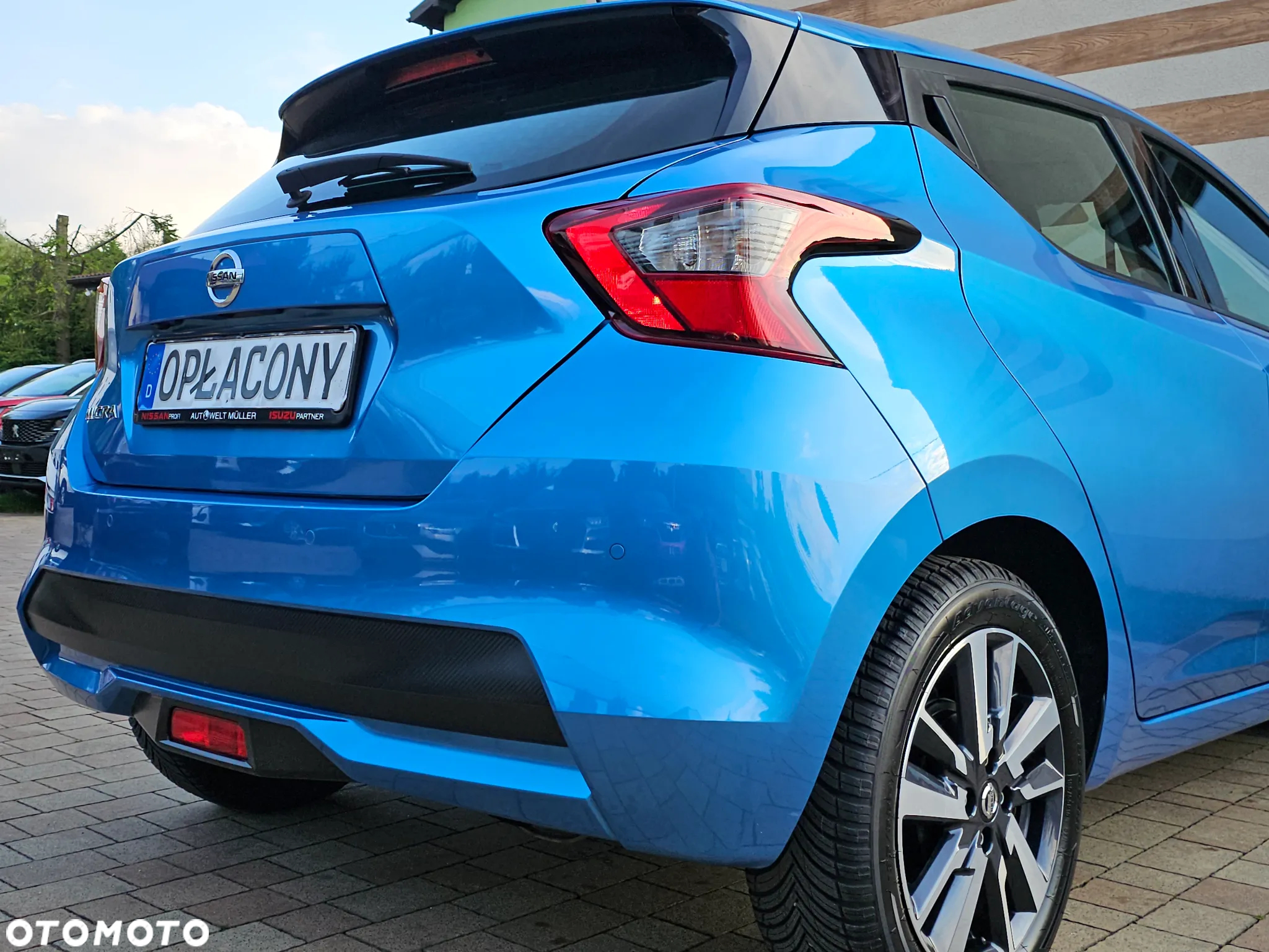Nissan Micra 1.0 Visia Plus - 9