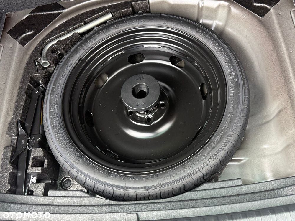 Skoda Karoq 1.5 TSI ACT Sportline DSG - 11