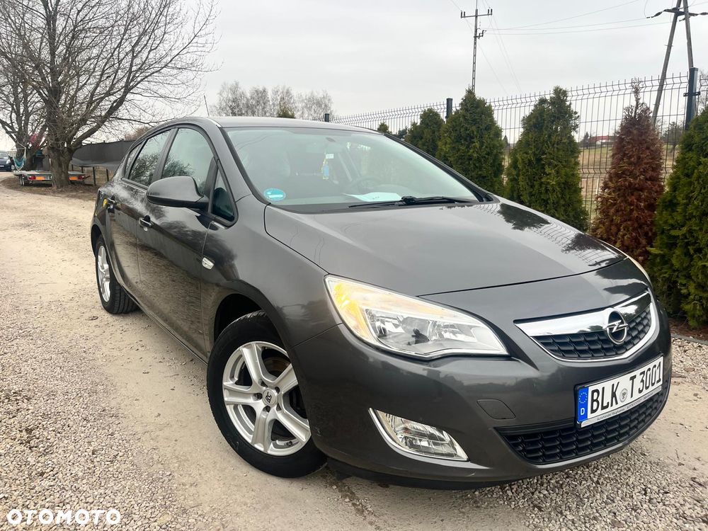 Opel Astra 1.6 - 14