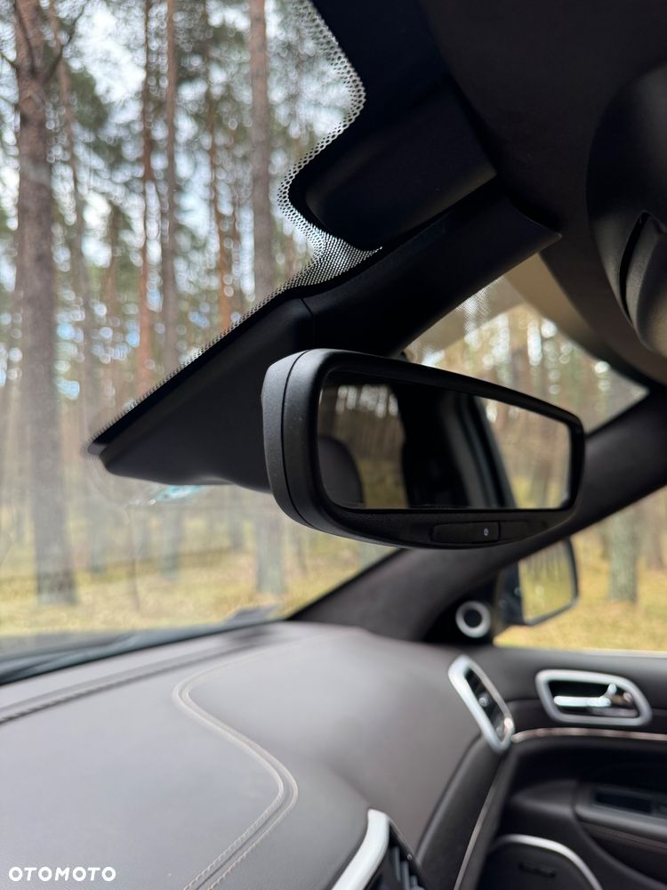 Jeep Grand Cherokee 3.0 CRD Overland Summit - 23