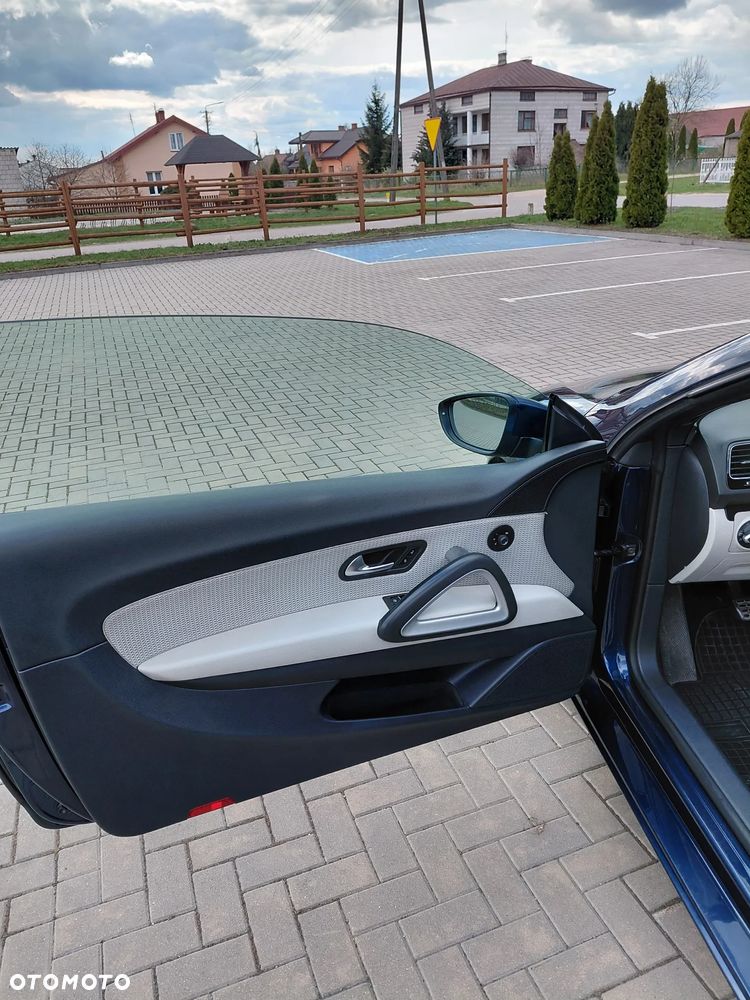 Volkswagen Scirocco - 11