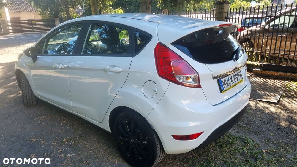 Ford Fiesta 1.25 Ambiente EU5 - 15
