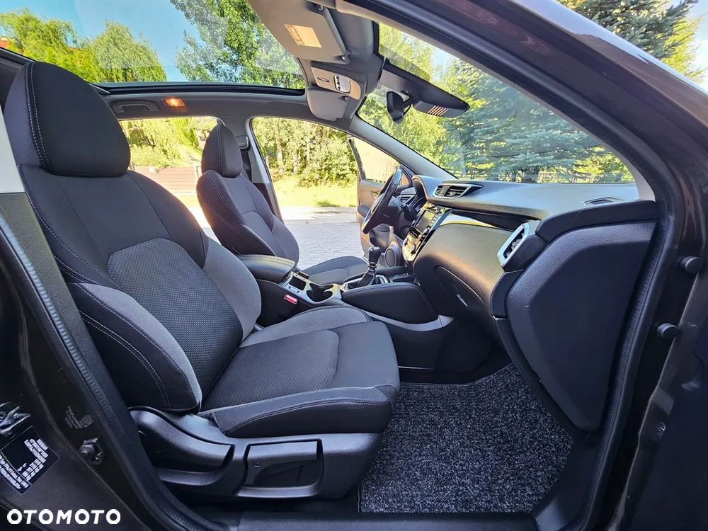 Nissan Qashqai - 12