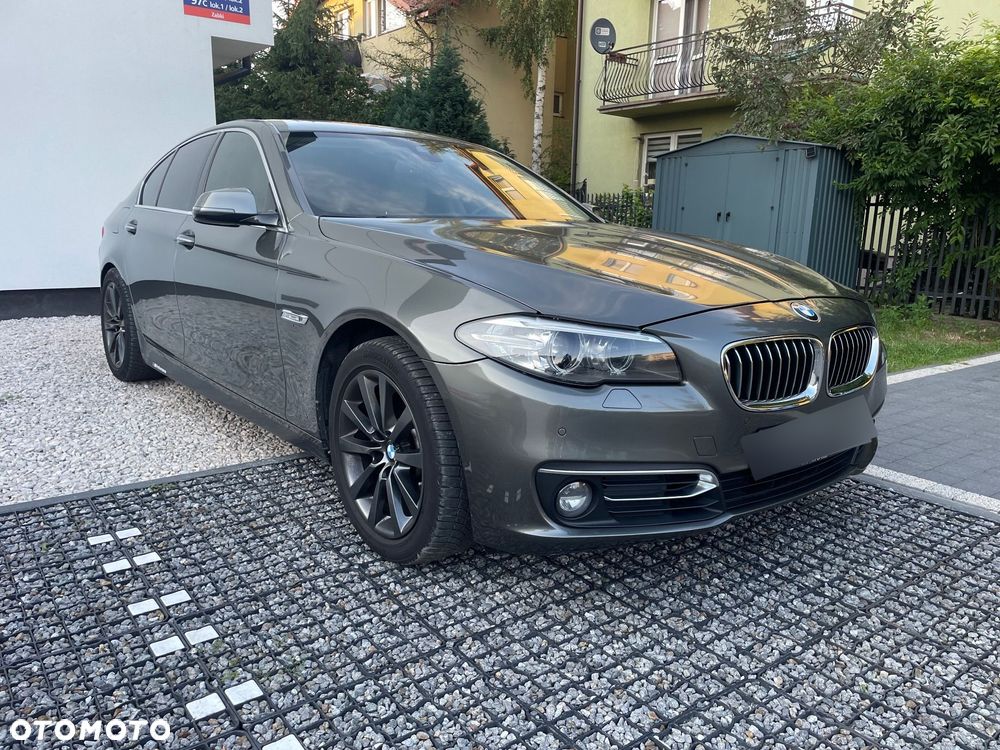 BMW Seria 5 520d Luxury Line - 4