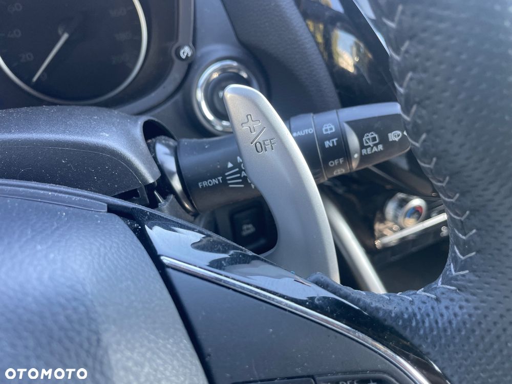 Mitsubishi Eclipse Cross 4WD Top - 18