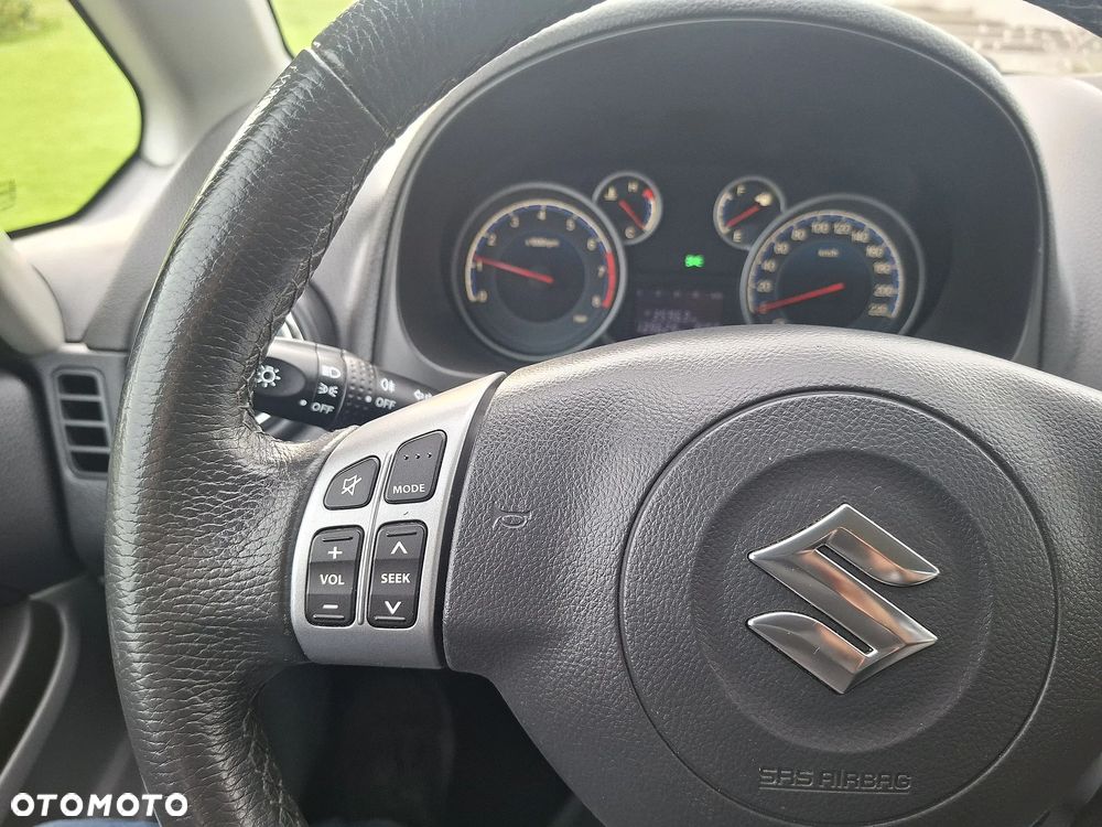 Suzuki SX4 - 15