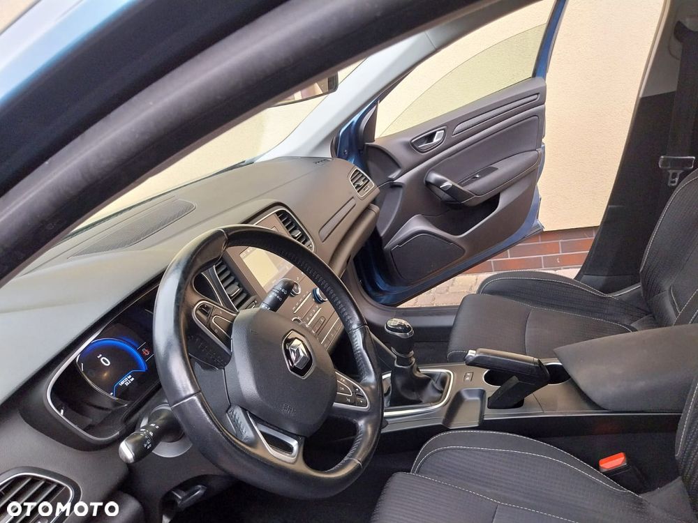 Renault Megane ENERGY TCe 130 LIMITED - 22