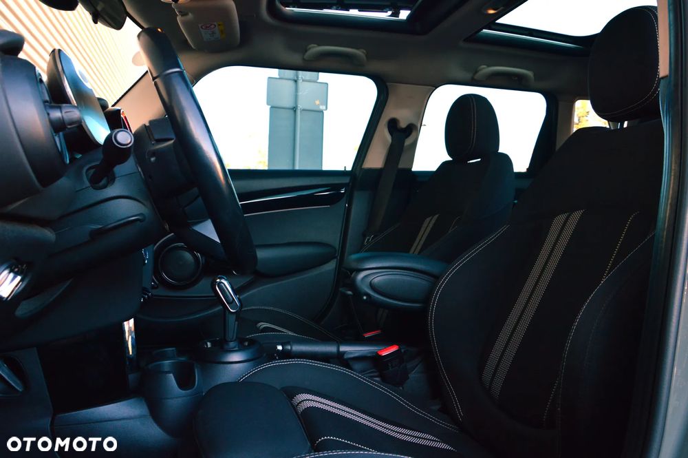 MINI Cooper S Standard - 14