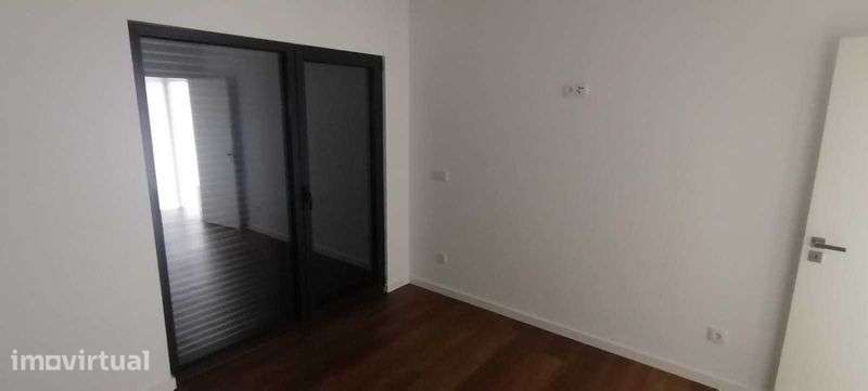 Vende-se Apartamento T3 - Grande imagem: 5/12