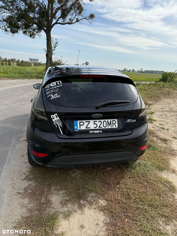 Ford Fiesta 1.25 Ambiente - 5