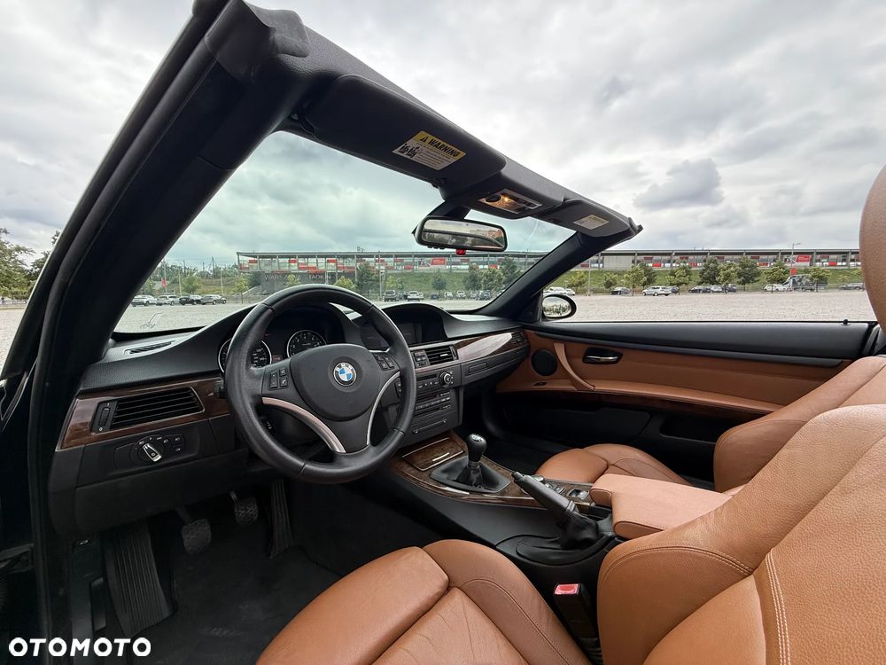 BMW Seria 3 335i Edition Exclusive - 5