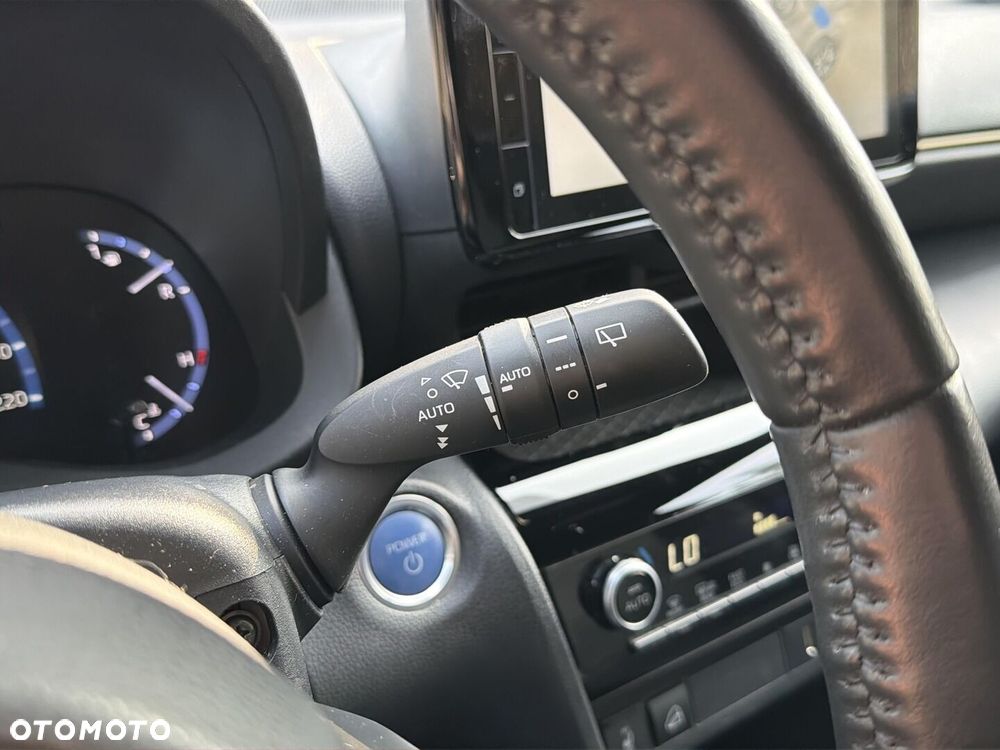 Toyota Yaris Cross Hybrid 1.5 Premiere Edition 4x4 - 10