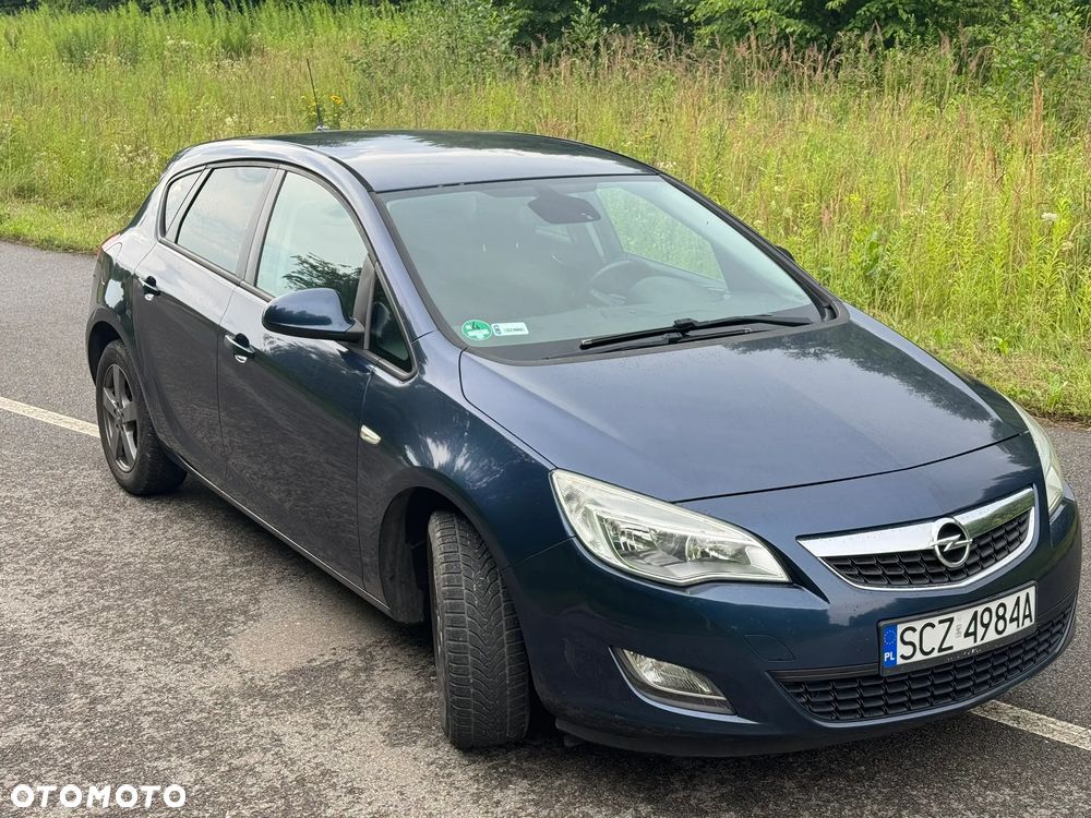 Opel Astra 1.4 T Cosmo - 4