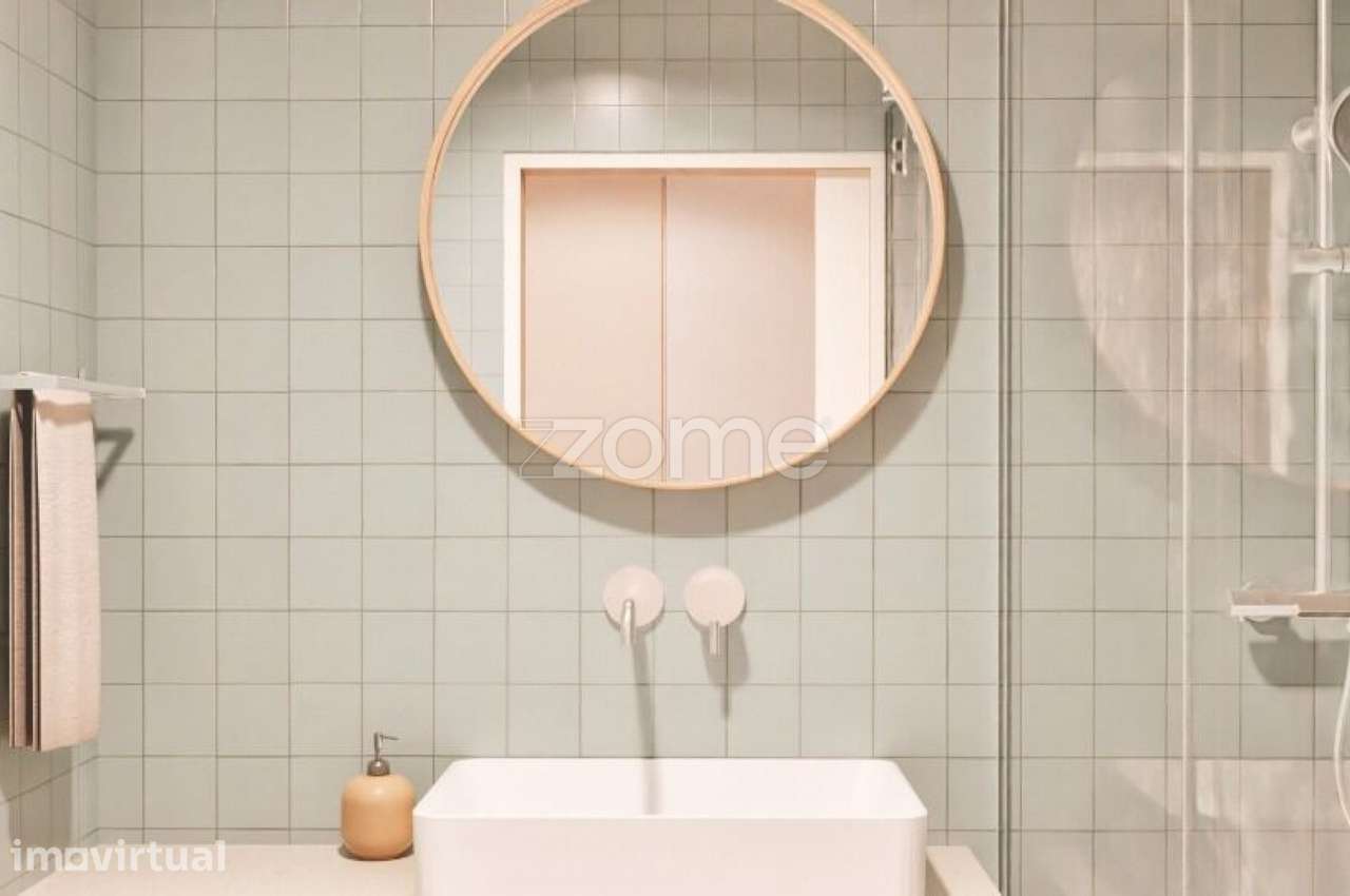 Apartamento T0 S. Mamede Infesta - Grande imagem: 2/6
