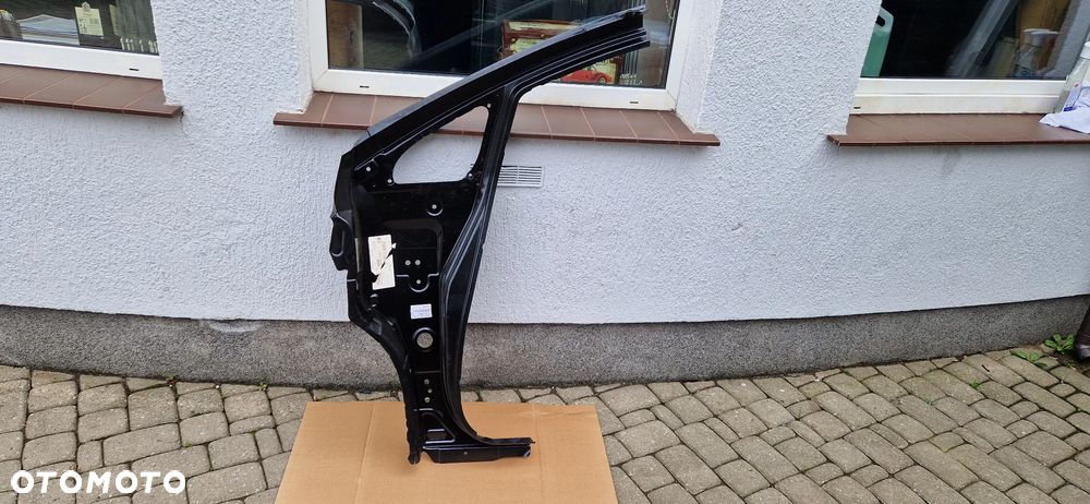 TOYOTA VERSO 09- PRÓG PRAWY SŁUPEK 61131-0F020 PRZÓD - 4