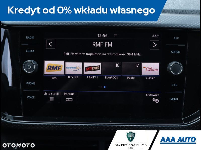 Volkswagen T-Cross - 13