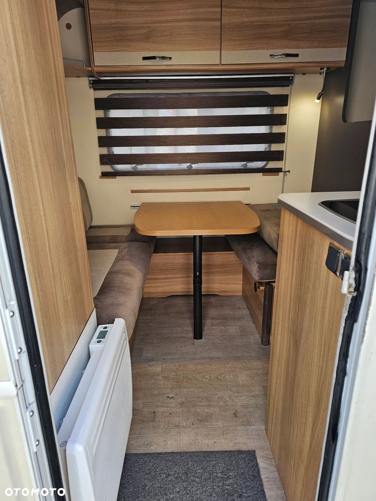 Caravelair WŁĄCZ FILMIK. DMC 1100. ŁÓŻKO MAŁŻEŃSKIE, SYPIALNIO JADALNIA. ŁAZIENKA. PIĘKNA. - 18