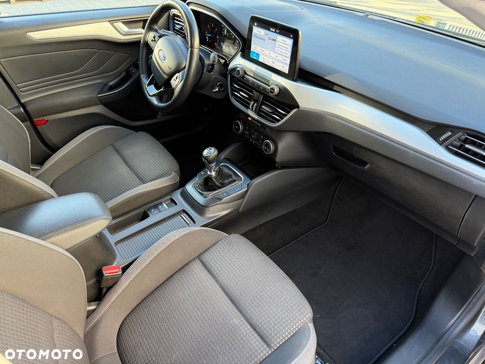 Ford Focus 1.5 EcoBlue Connected - 15