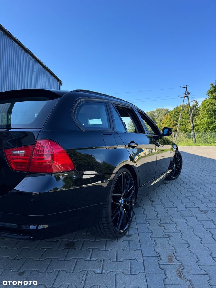BMW Seria 3 318d - 4