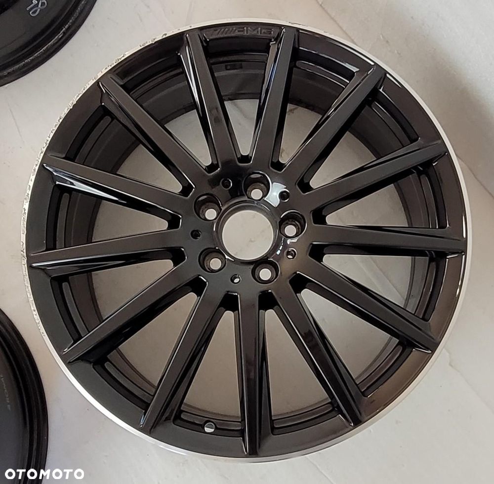 FELGI MERCEDES AMG GLB X247 8X20 5X112 ET48 66,6 A2474011600 - 9
