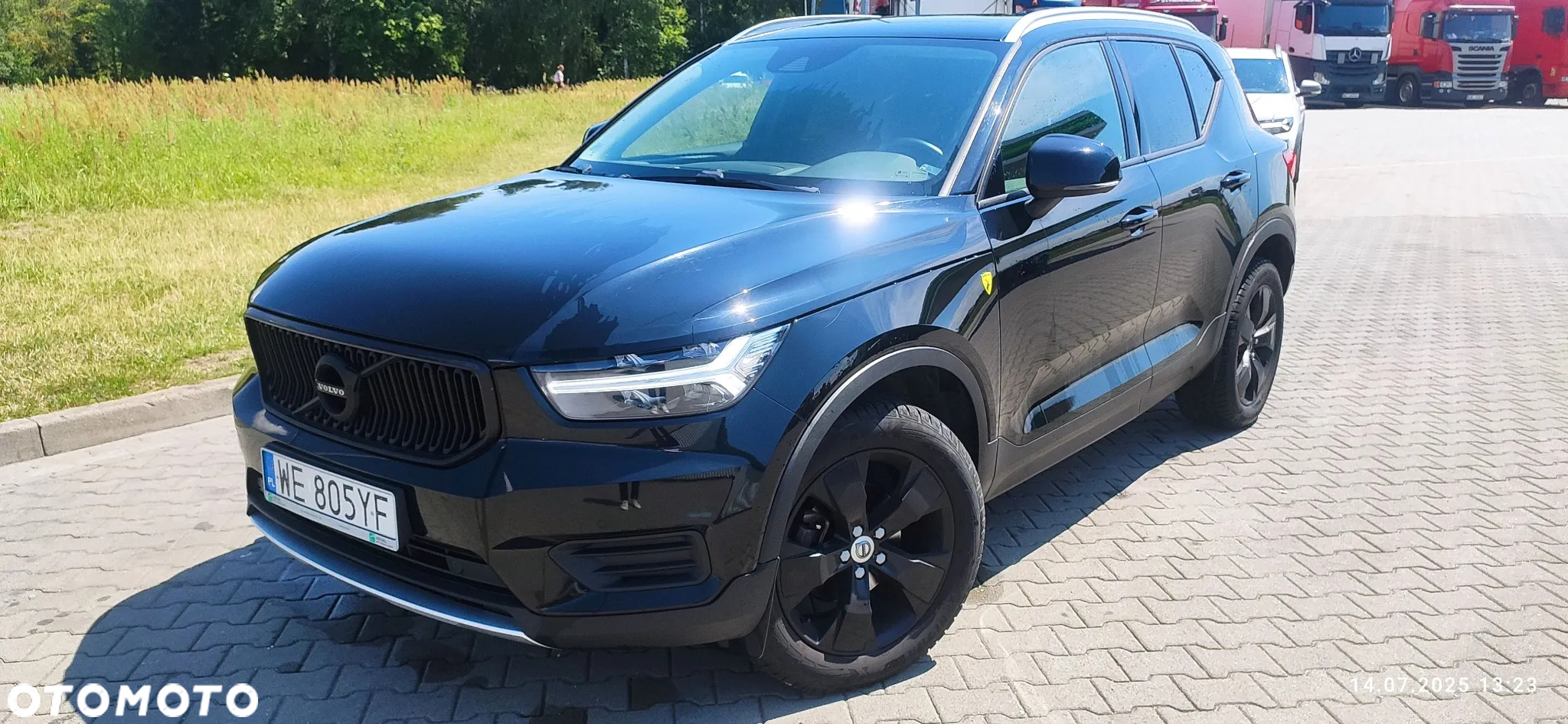 Volvo XC 40 T3 Momentum Pro - 4
