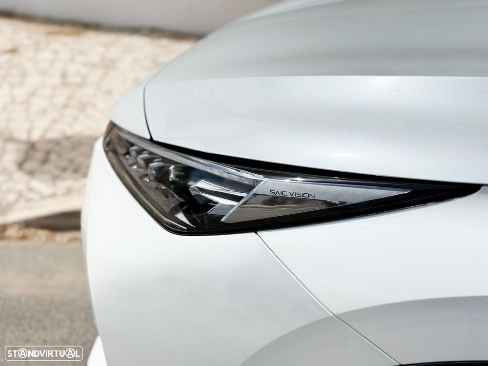 MG EHS 1.5 T-GDI Plug-in Hybrid Luxury - 6