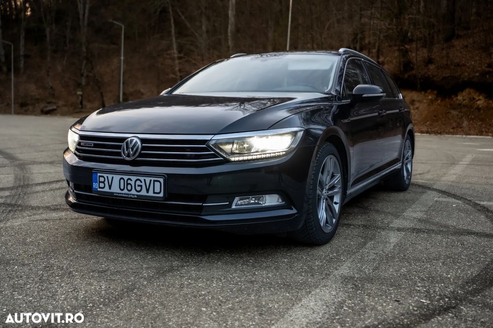 Volkswagen Passat 2.0 TDI SCR 4Motion DSG Highline - 13