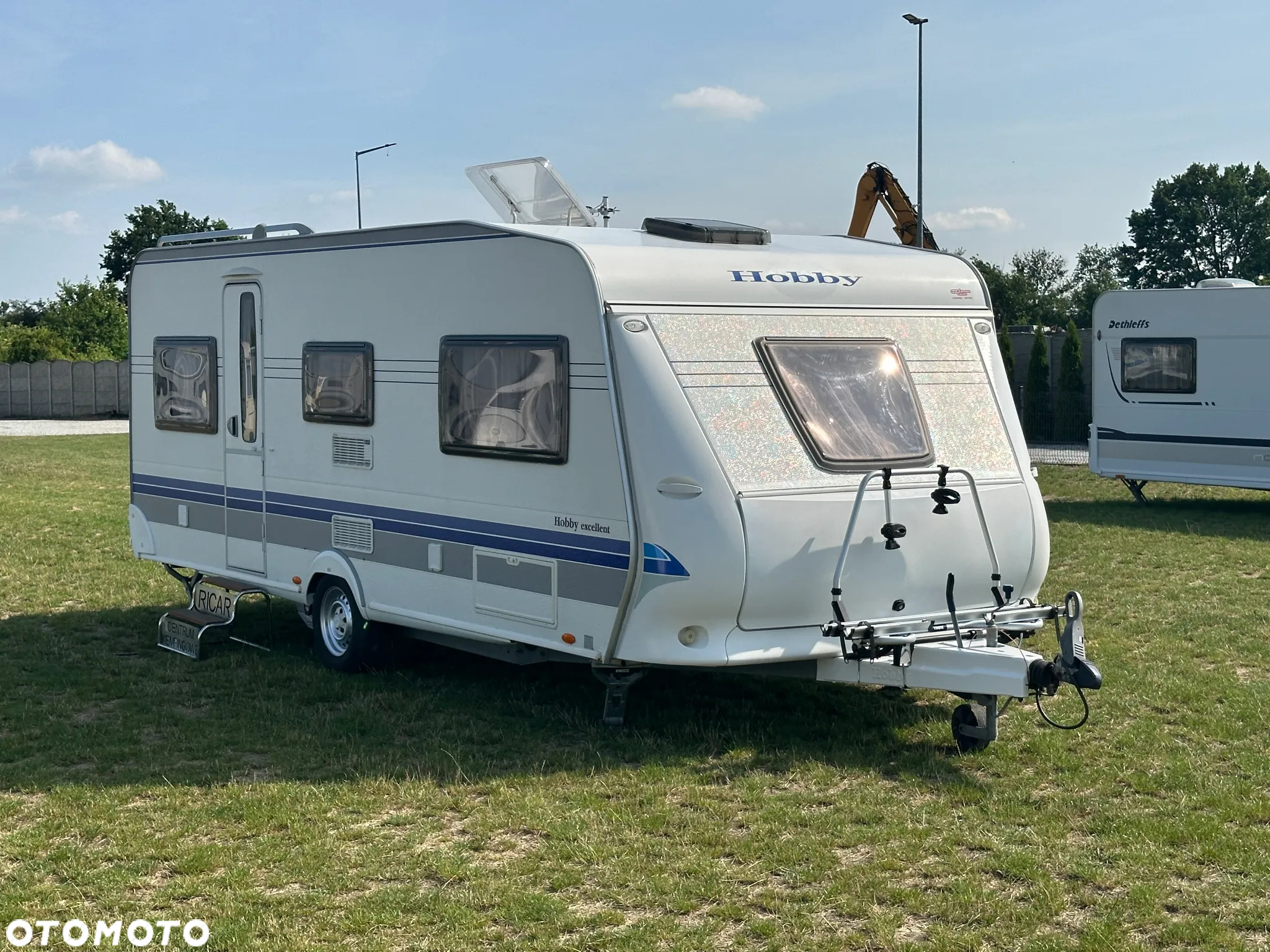 Hobby 560 UL EXCELLENT z przedsionkiem Isabella i napędem. - 3