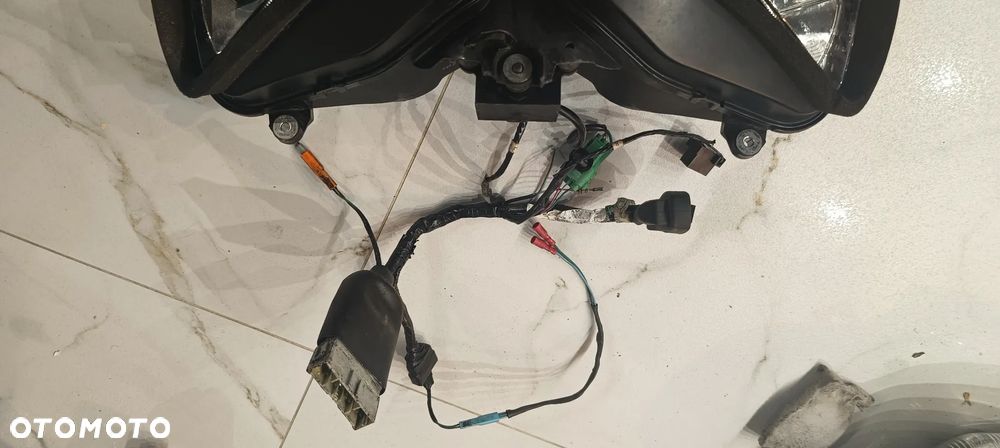 HONDA CBR 1000RR SC57B Zbiornik Bak Pompka Paliwa Pompka Sprzęgła Licznik - 3