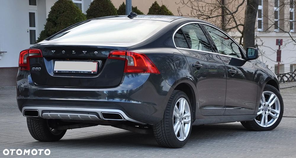 Volvo S60 D4 Geartronic - 13