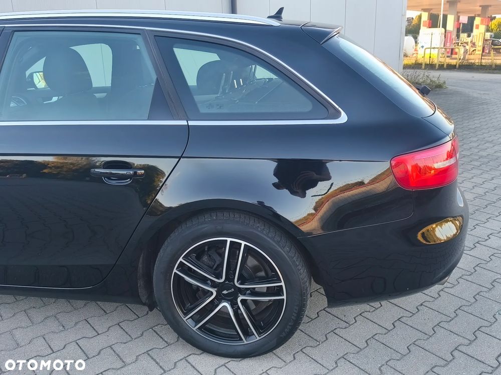 Audi A4 Avant 2.0 TDI Quattro S tronic - 15