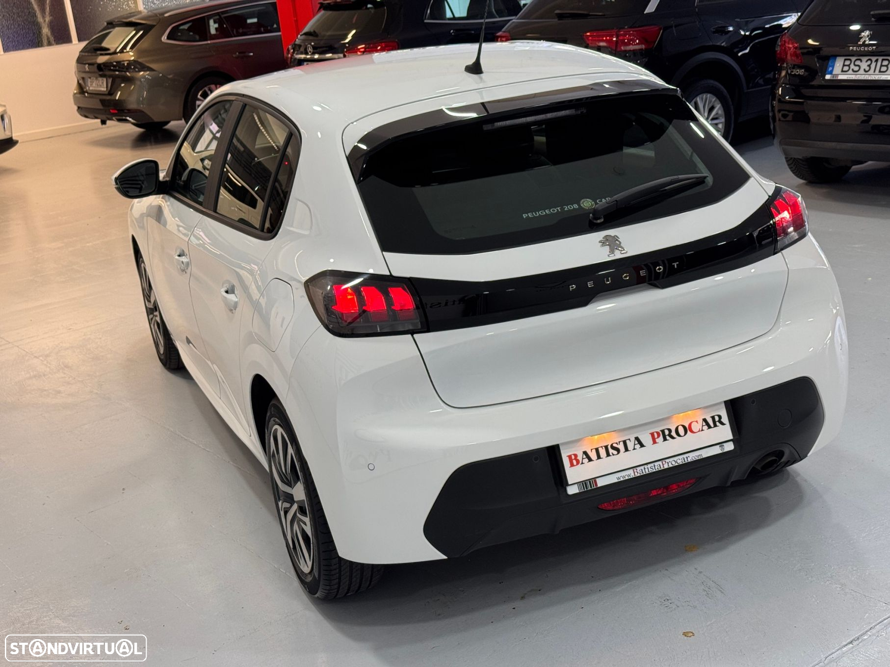 Peugeot 208 1.2 PureTech Active - 8