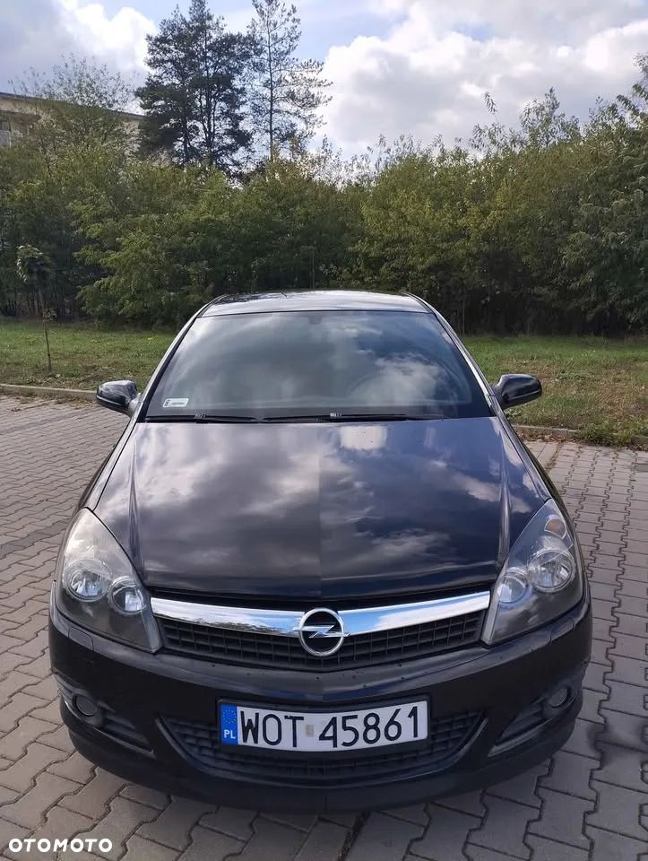 Opel Astra III GTC 1.8 Sport - 2