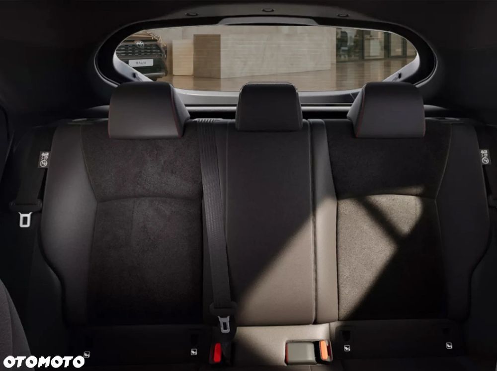 Toyota C-HR 1.8 Hybrid GR Sport - 12