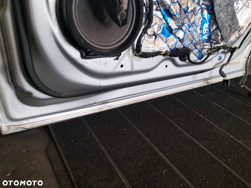 DRZWI KOMPLETNE PRAWY PRZÓD OPEL INSIGNIA A LIFT Z176 ID: 207797 - 10