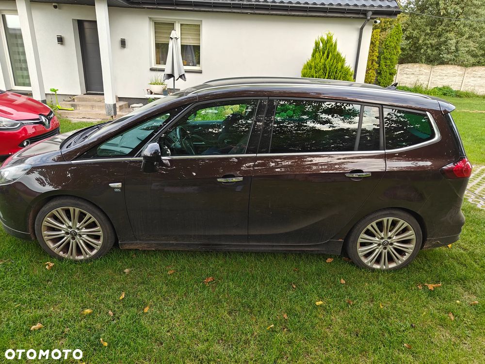 Opel Zafira 2.0 CDTI Cosmo - 3