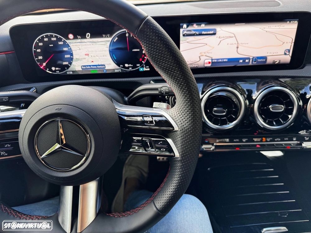 Mercedes-Benz A 250 e 8G-DCT AMG Line - 11