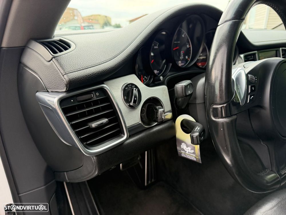Porsche Panamera Edition - 36
