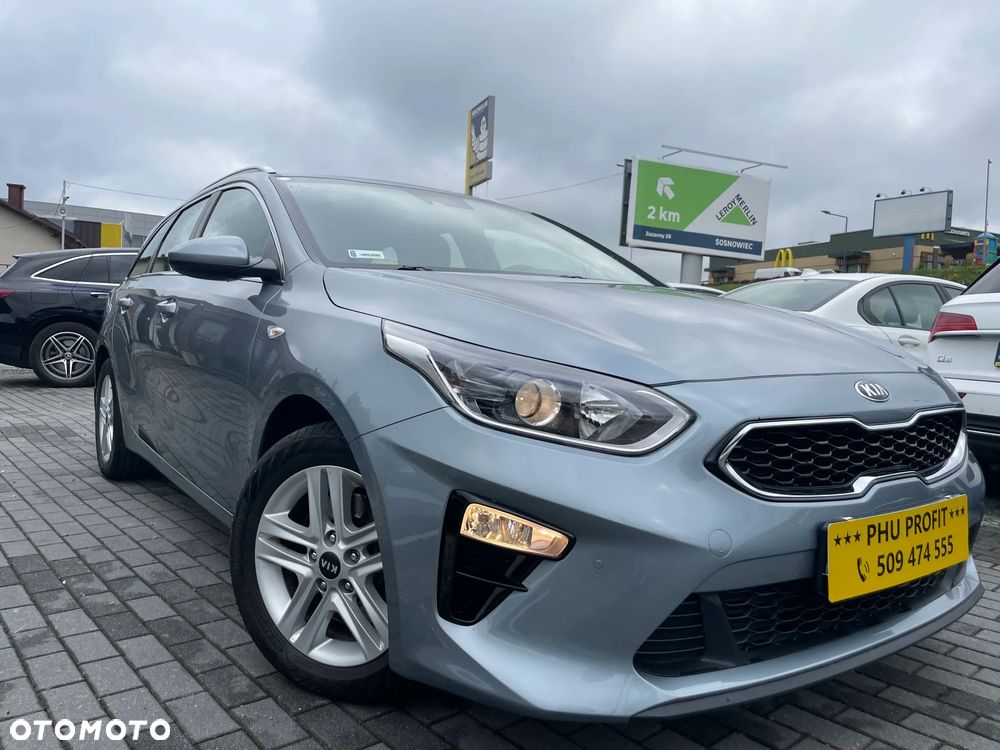 Kia Ceed 1.6 CRDi SCR M - 4