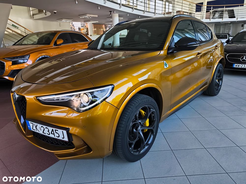 Alfa Romeo Stelvio 2.9 V6 Bi-Turbo Quadrifoglio Q4 - 4