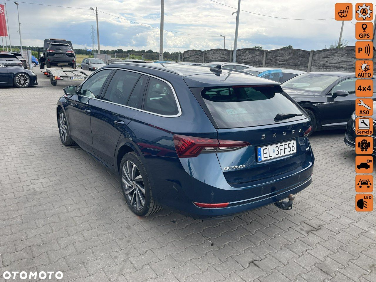 Skoda Octavia Combi 2.0 TDI DSG 4x4 RS - 1