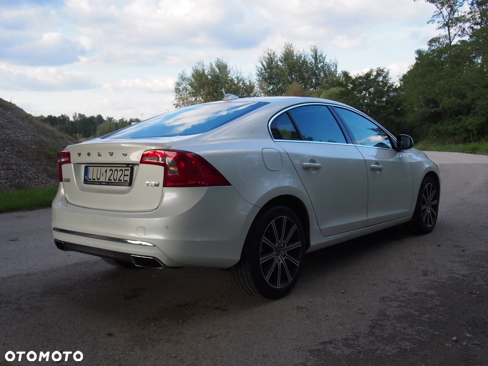 Volvo S60 - 14