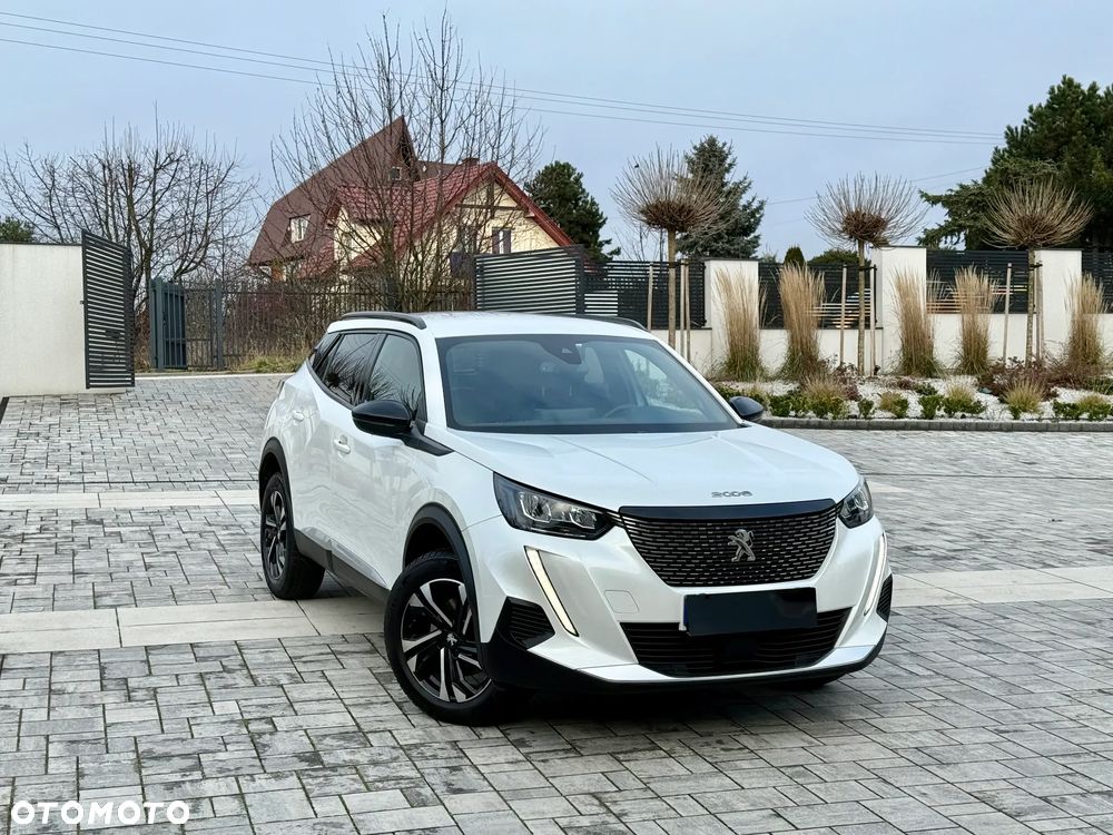 Peugeot 2008 1.5 BlueHDi Allure S&S EAT8 - 3