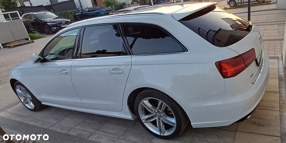 Audi A6 - 4