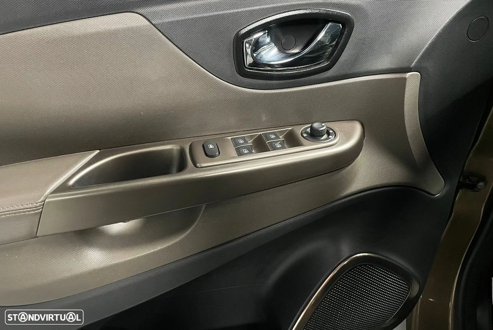 Renault Captur 1.5 dCi Exclusive - 45