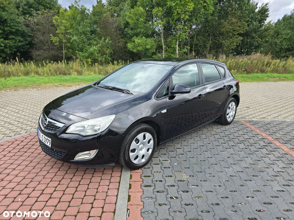 Opel Astra 1.4 Turbo - 1