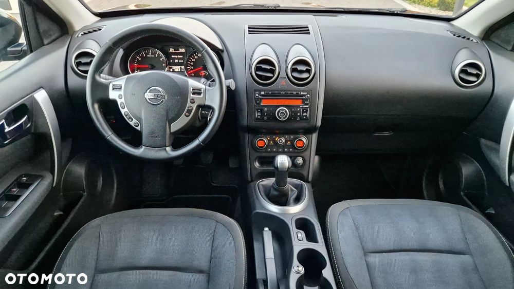 Nissan Qashqai 1.6 visia - 9