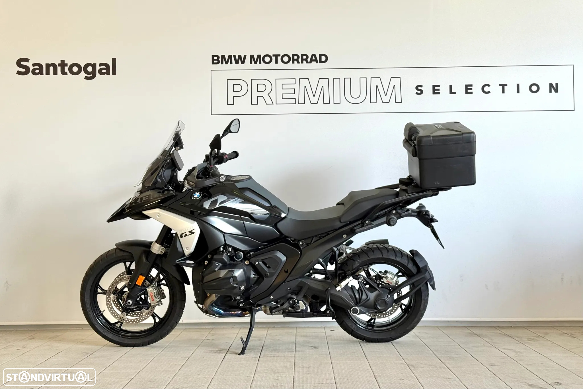 BMW R 1300 GS Triple Black - 4