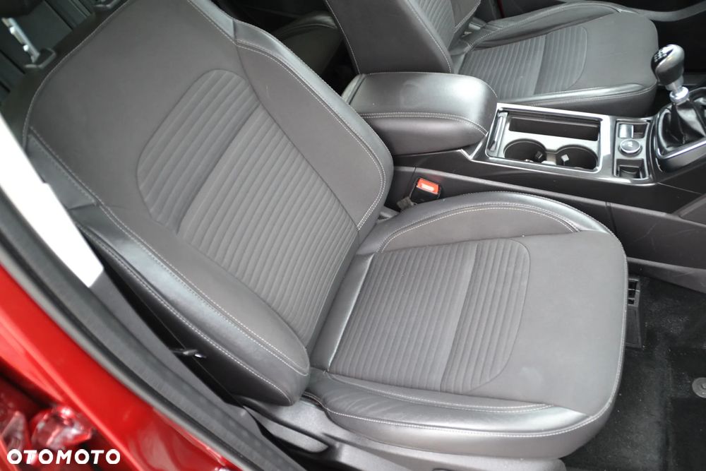 Ford Kuga 1.5 EcoBoost FWD Edition ASS - 36