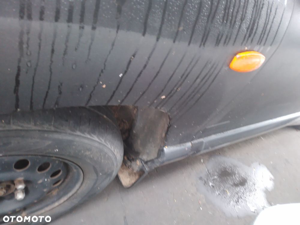 HYUNDAI SANTA FE I 00-03 G4JS 2.4 16V  BELKA ZAWIESZENIA TYŁ - 7